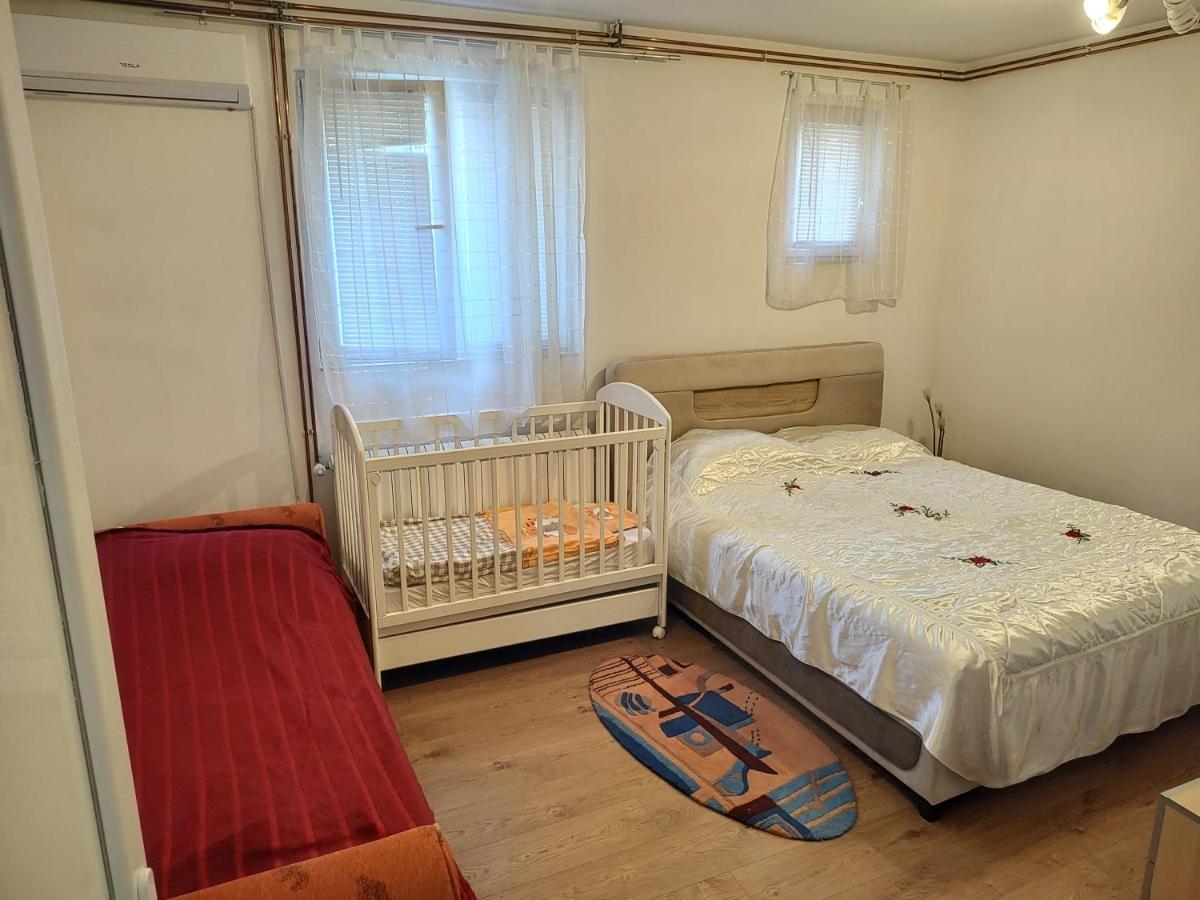 Apartman Anastasija Surčin المظهر الخارجي الصورة