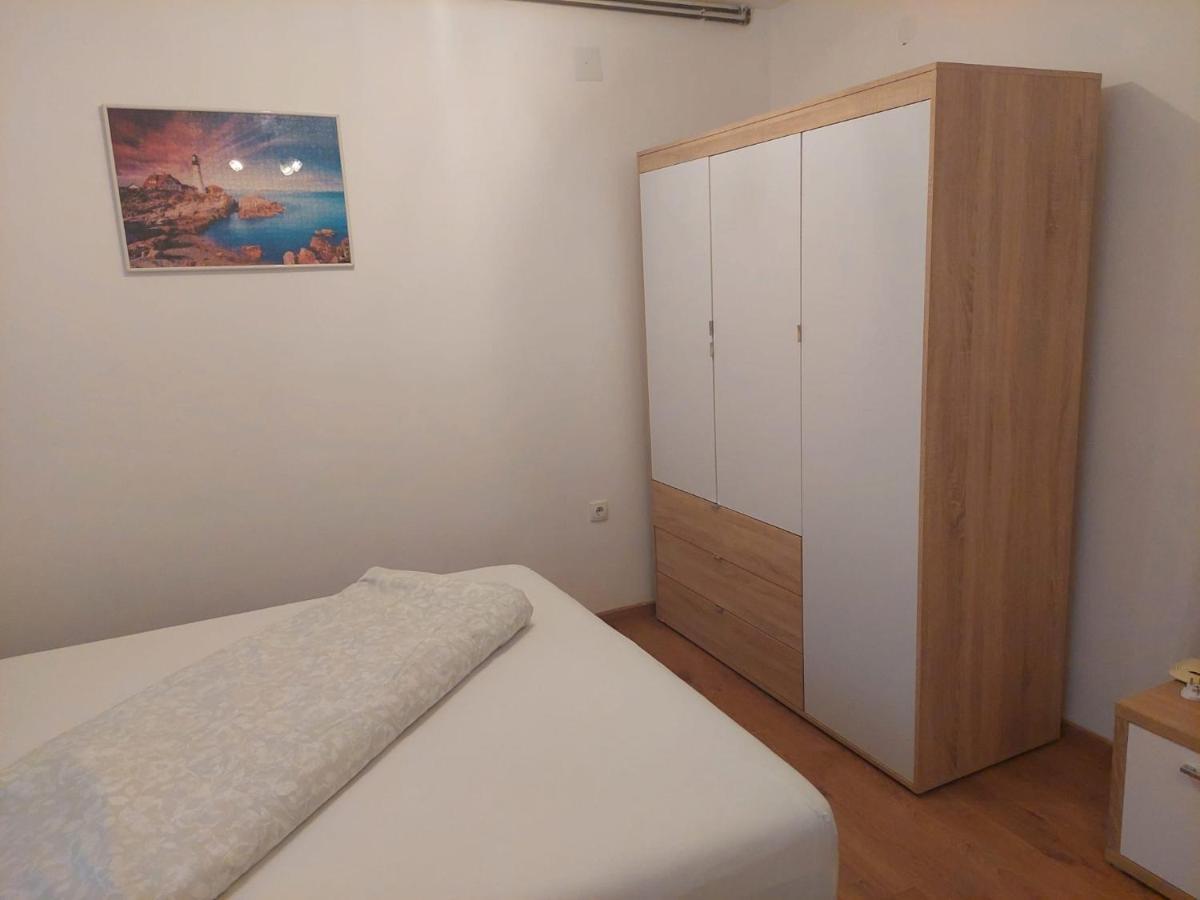 Apartman Anastasija Surčin المظهر الخارجي الصورة